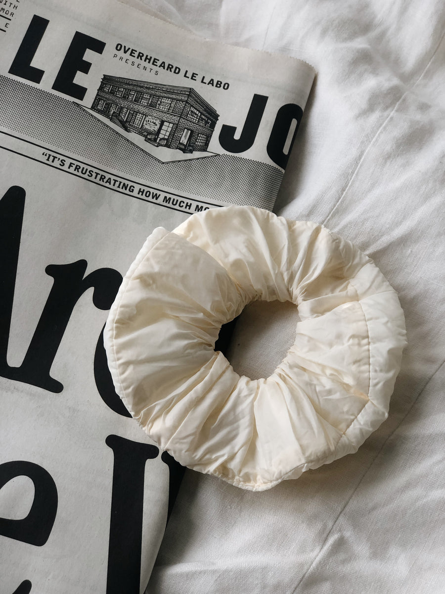 Scrunchie Padded off white