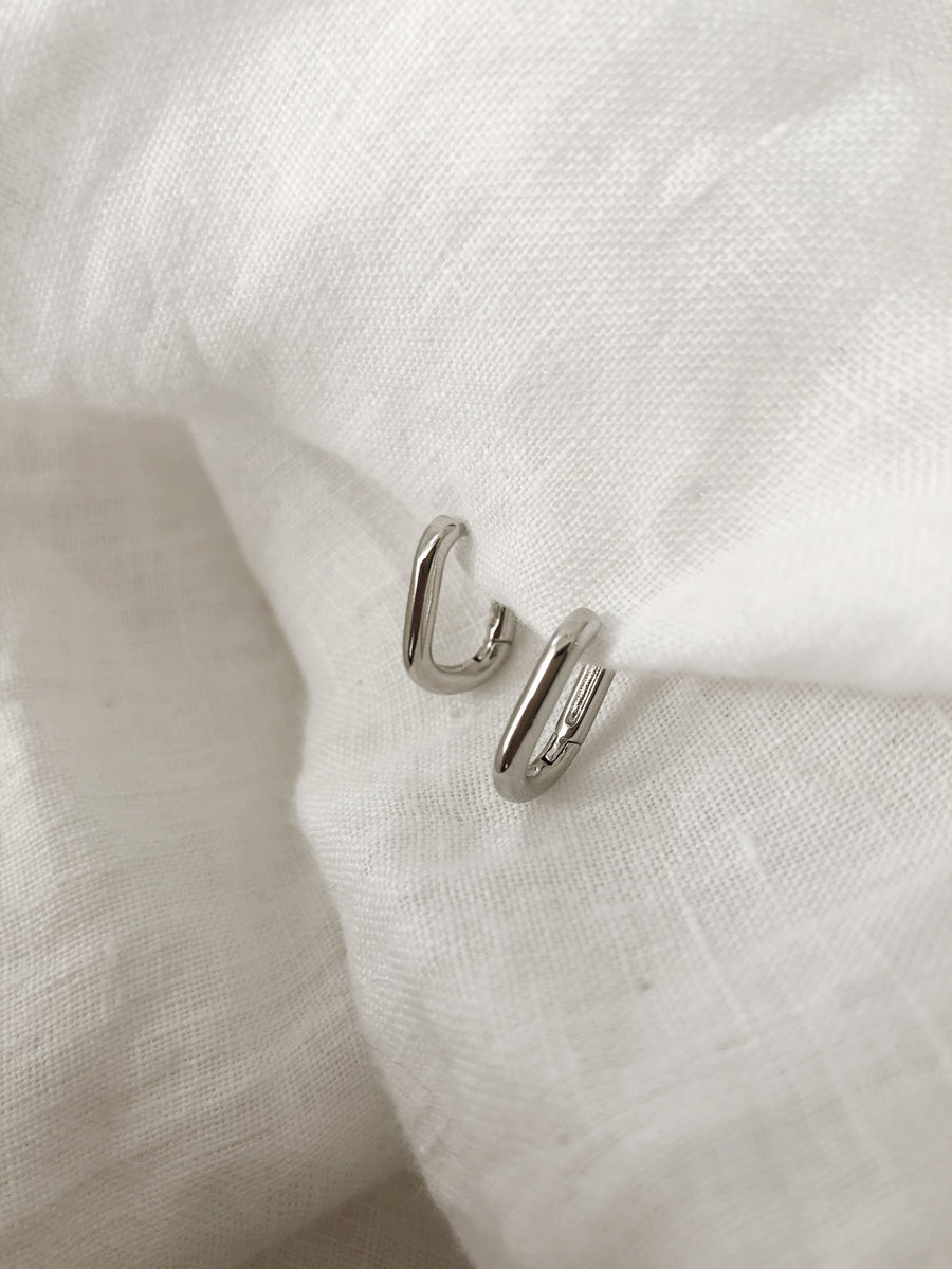 Earrings Simple small silver